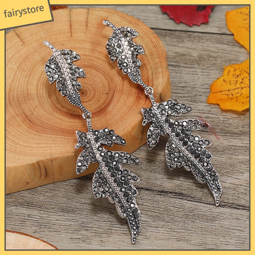 1 Đôi Bông Tai Hình Chiếc Lá Đính Đá Phong Cách Vintage Dành Cho Nữ