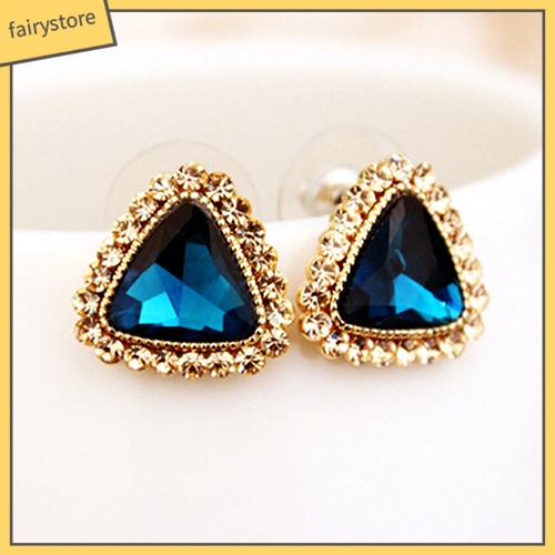 Đôi Khuyên Tai Hình Tam Giác Đính Đá Pha Lê Thời Trang Cho Nữ