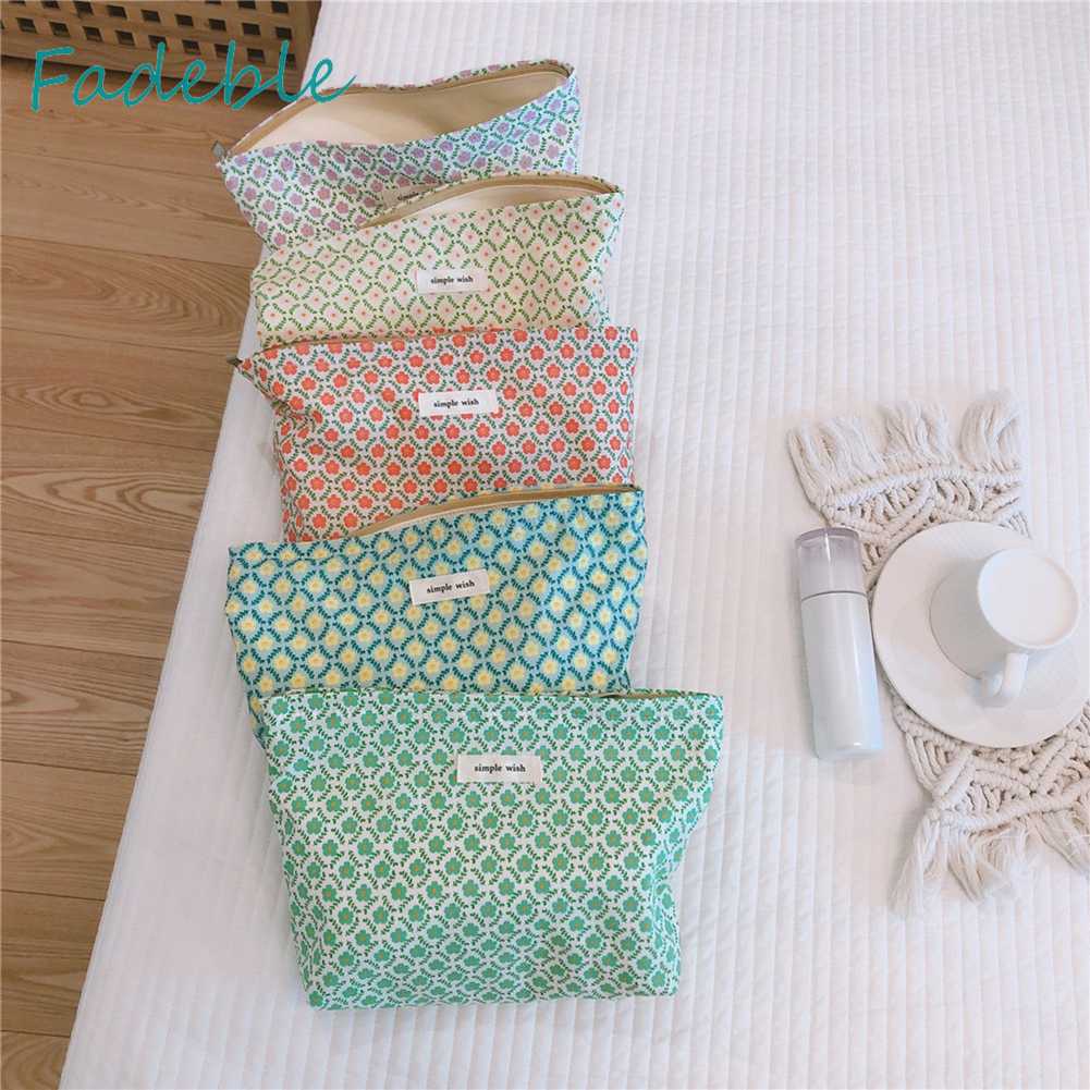 Túi Đựng Mỹ Phẩm Chất Liệu Cotton Sức Chứa Lớn Họa Tiết Hoa Xinh Xắn Tiện Dụng