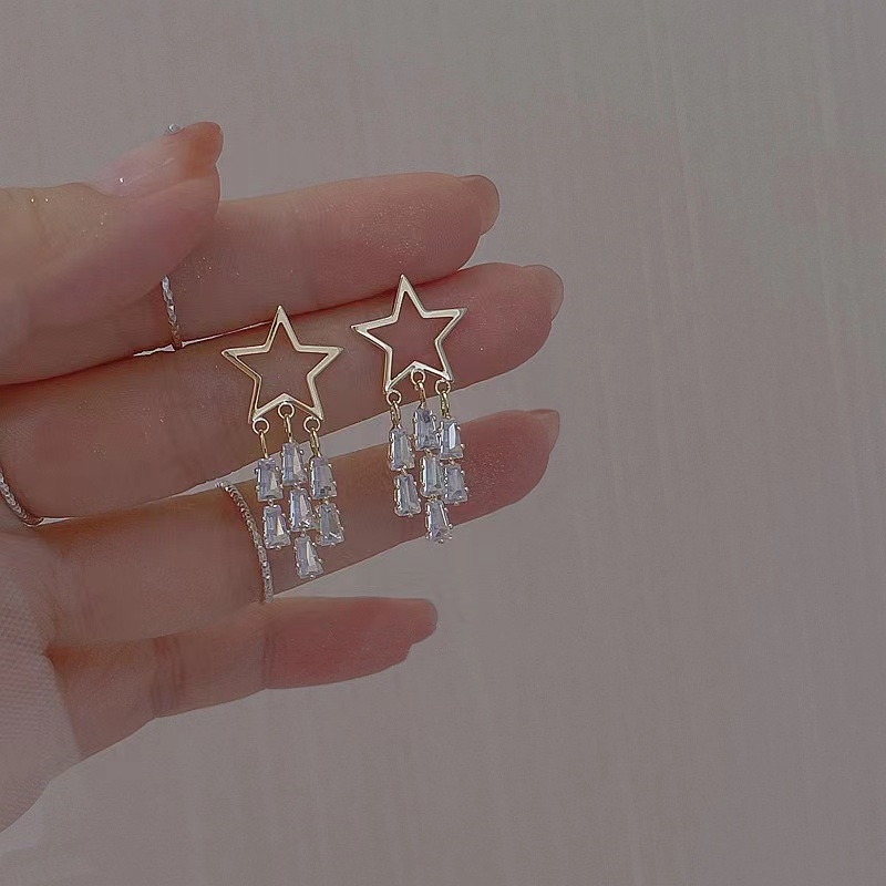 Khuyên Tai Tua Rua Đính Đá zircon Ngôi Sao Năm Cánh Sang Trọng Cá Tính