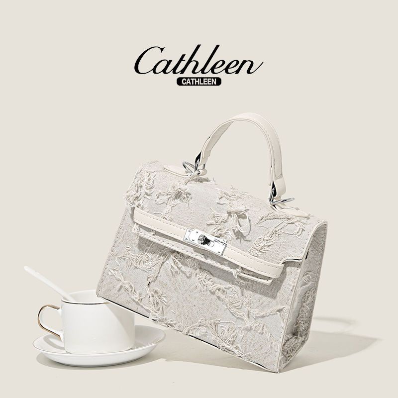 Túi Đeo Chéo Và Đeo Vai Cho Nữ Mã 2023