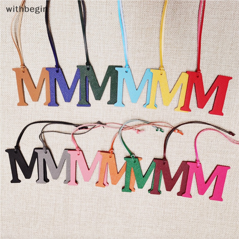 Móc Khóa Da Khắc Chữ M Độc Đáo Thời Trang