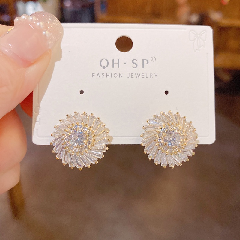 Bông Tai Hình Hoa Hướng Dương Đính Đá Zircon Sang Trọng