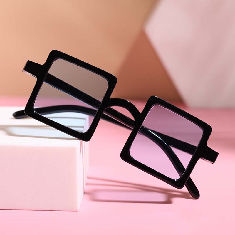 Kính Mát Gọng Vuông Phong Cách Cổ Điển Thời Trang Cho Bé RYVN