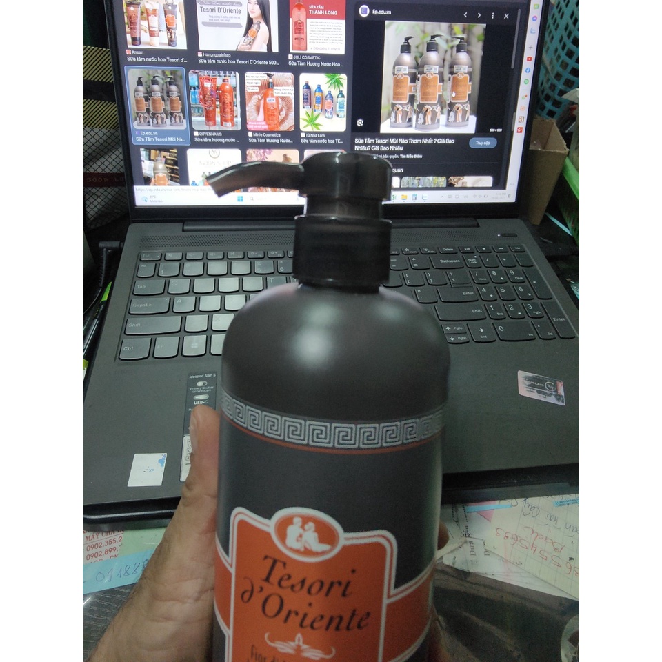 Tesori sữa tắm nước hoa Tesori 750ml vòi dính liền - shoptd