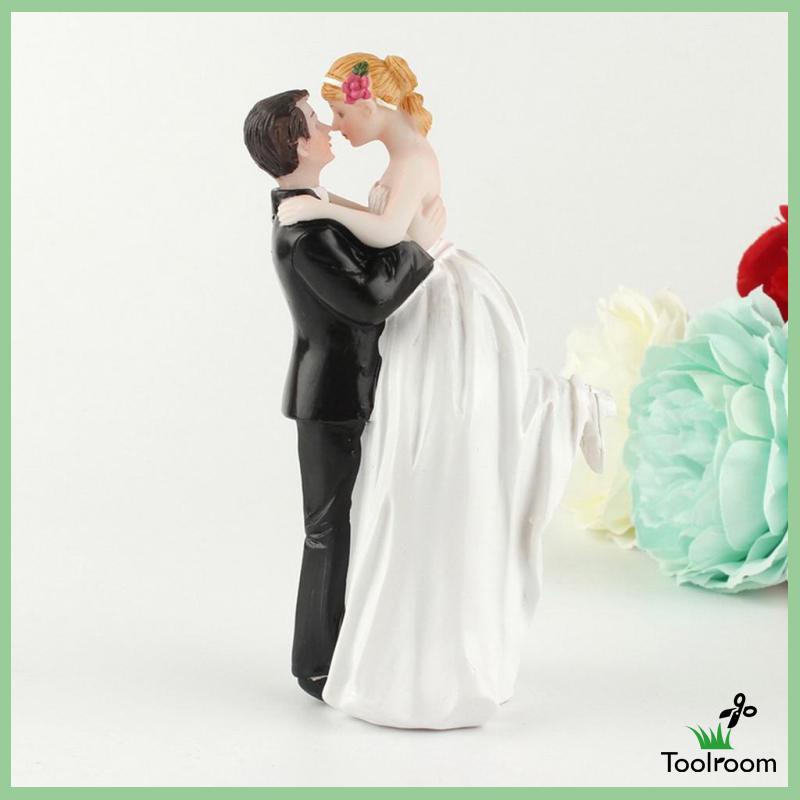 Topper Trang Trí Bánh Kem Hình Cô Dâu Chú Rể