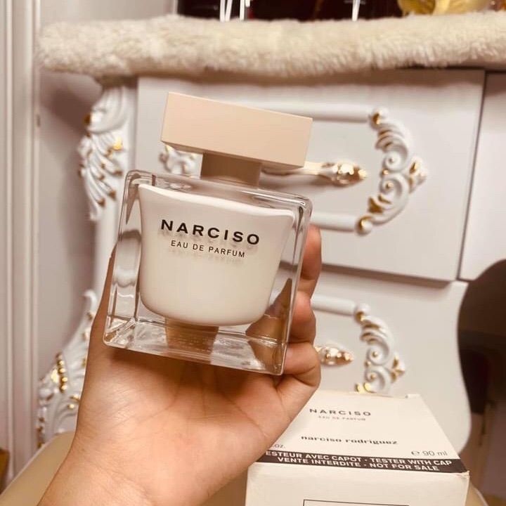 Nước hoa Narciso Poudree EDP 10ml bí ẩn quyến rũ