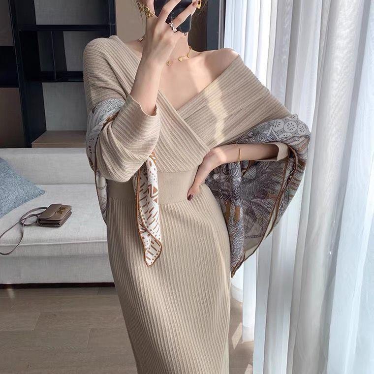 MQAQ Đầm Dệt Kim Cổ Chữ V Dáng Ôm Thời Trang Thu Đông Mới Cho Nữ