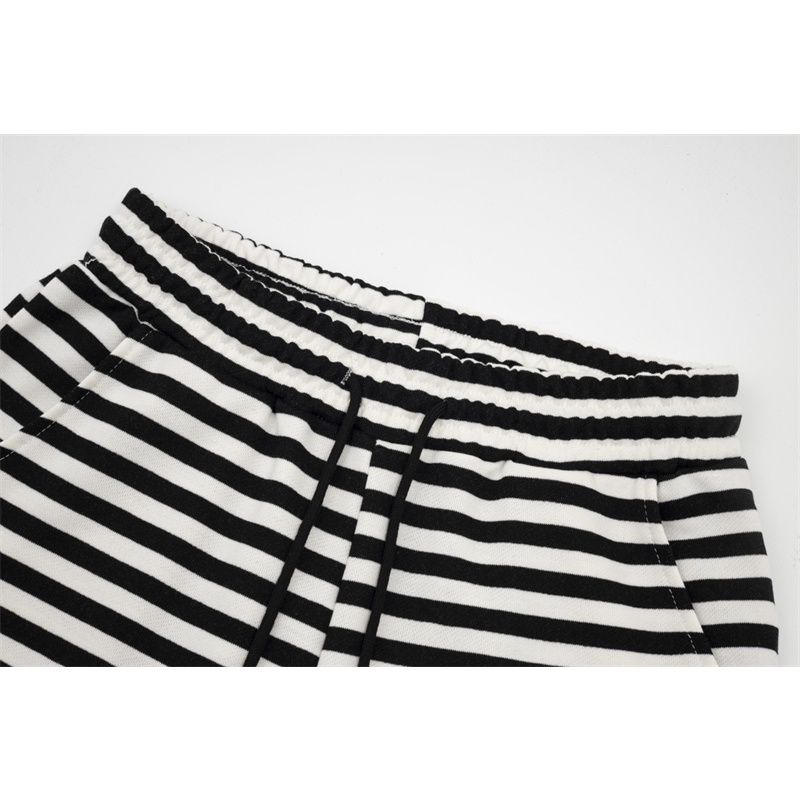 Ch Quần Short Capris Chéo Thời Trang Xu Hướng Mới Nhất