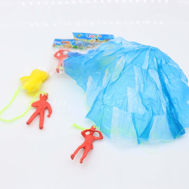 Đồ Chơi Người Nhện Leo Tường Độc Đáo Cho Bé