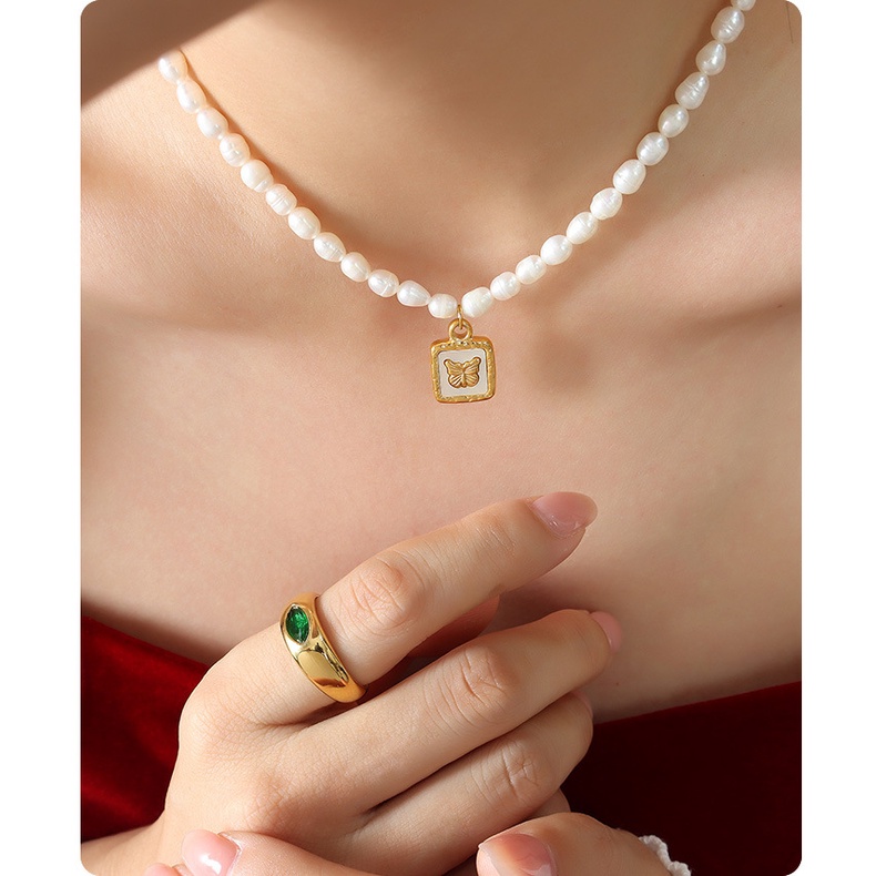 Vòng cổ Bằng Thép Titan Mạ Vàng Mặt Bướm / Cá / Ngọc Trai Không Màu Thanh Lịch Thời Trang Pháp