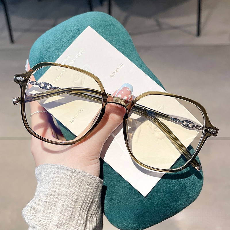 Kính Mát TR90 Chống Tia Bức Xạ Cho Cả Nam Và Nữ