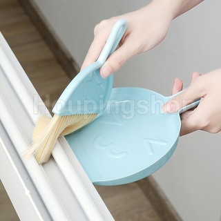 Bộ Chổi Và Đồ Hốt Rác Mini Để Bàn