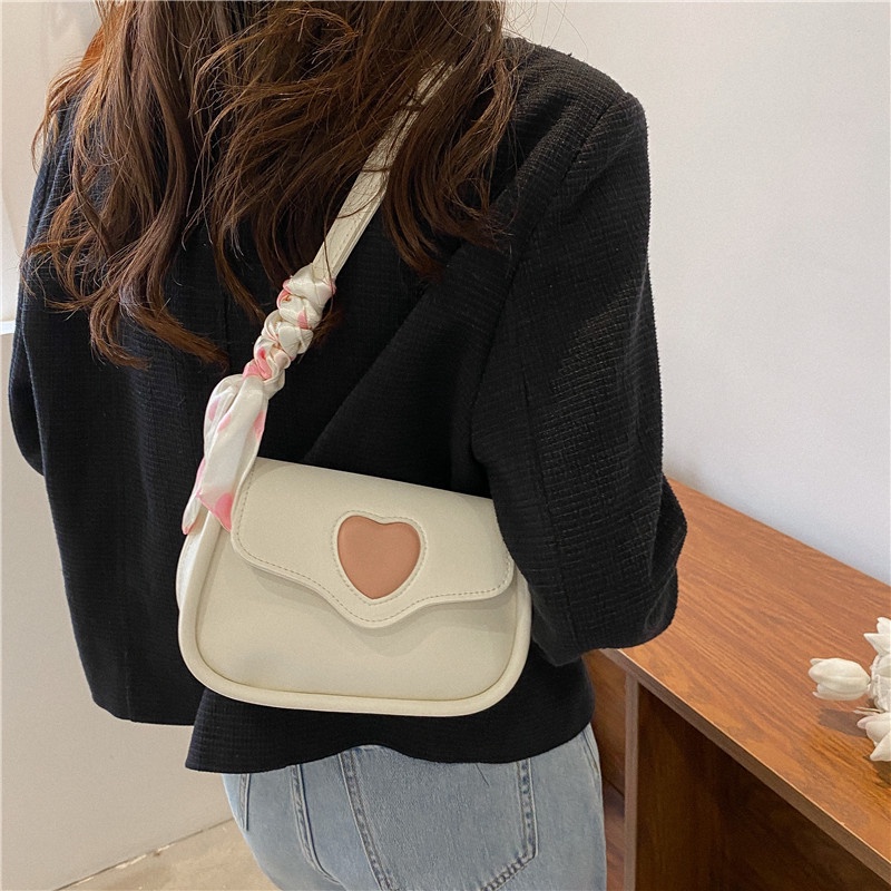 Túi Xách Nhỏ Hình Trái Tim Joker Màu Hồng Thời Trang Mùa Hè Hàn Quốc Làm Quà Tặng Sinh Nhật Cho Bạn Gái