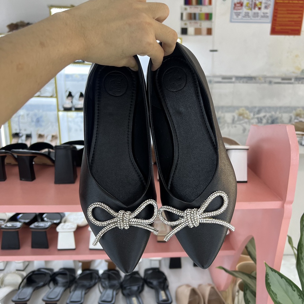 Giày búp bê đen khóa đá xoàn bệt size 40-44