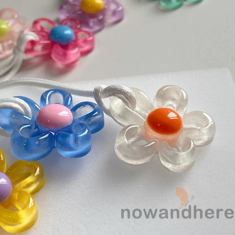 Vòng cổ Mặt Hình Bông Hoa Nhiều Màu Sắc Thiết Kế Nhẹ Nhà