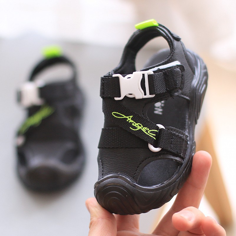 Xăng đan Thể Thao Mềm Mại Chống Trượt Màu Trơn Dành Cho Bé Trai 2-4 Tuổi