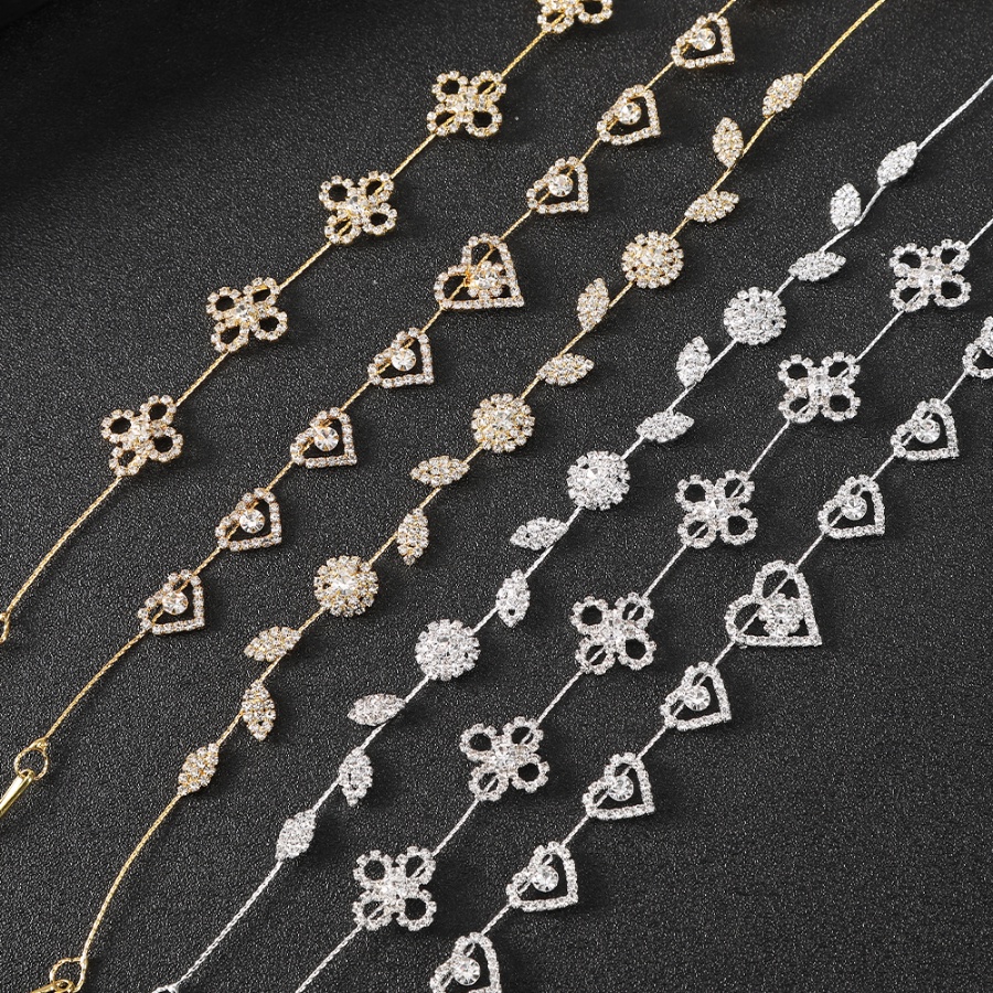 Băng Đô Cài Tóc Hình Hoa Đính Kim Cương Giả Kiểu Hàn Quốc Cho Nữ