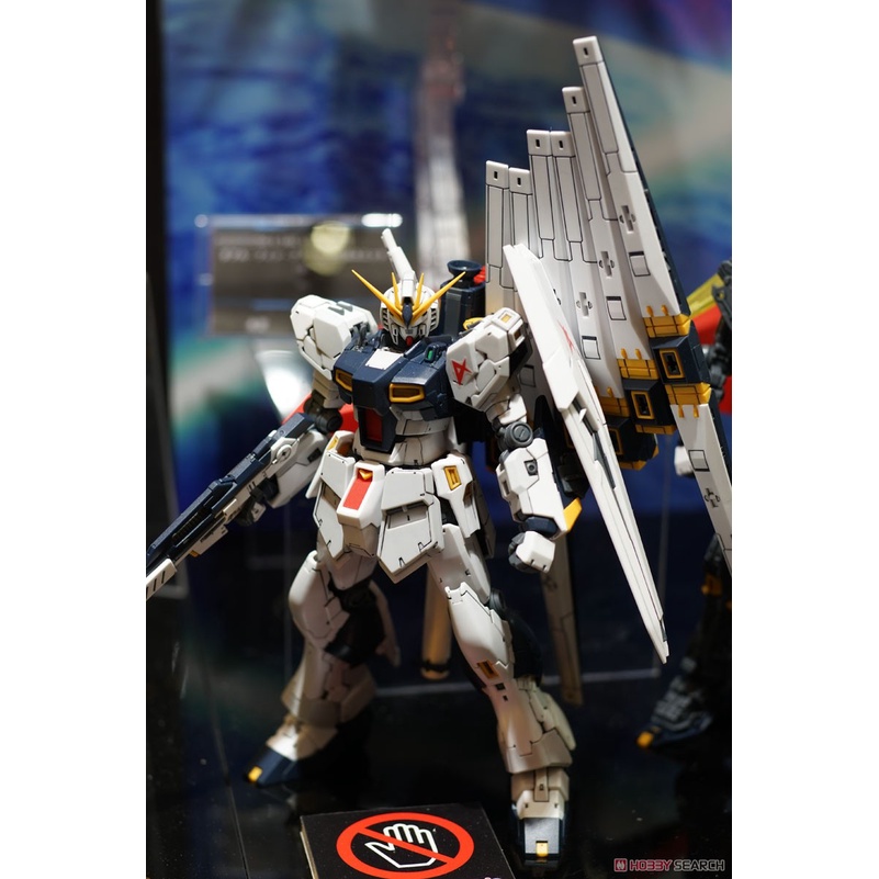 Gundam RG RX-93 Nu V Bandai RX93 1/144 Mô hình nhựa lắp ráp