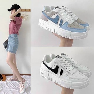 Giày sneaker nữ đế bằng cá tính, năng động, phối nhiều màu hot trend