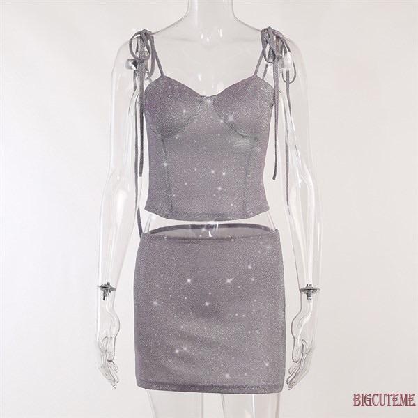 Bộ Trang Phục 2 Mảnh Gồm Áo Hai Dây Và Chân Váy Chữ A Mini Màu Bóng Thời Trang Cho Nữ