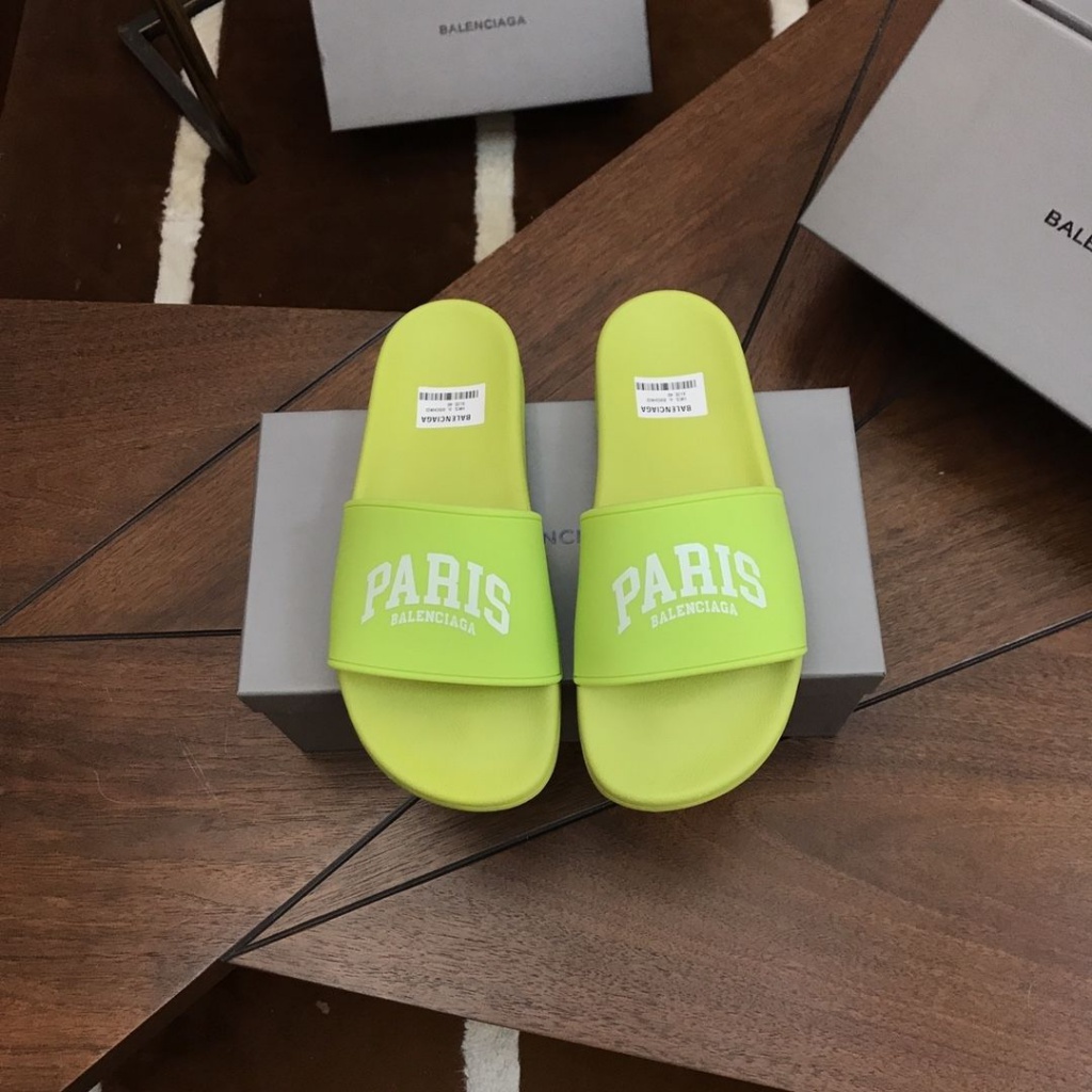 Dép Xỏ Ngón Chống Trượt In Chữ Balenciag 'A Màu Xanh Lá Huỳnh Quang Thời Trang Đi Biển Cho Nam Và Nữ