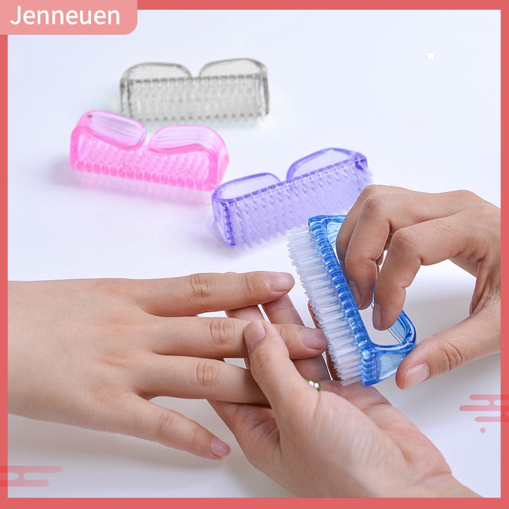 Set 4 Cọ Vệ Sinh Móng Tay Cầm Nhựa Tiện Lợi