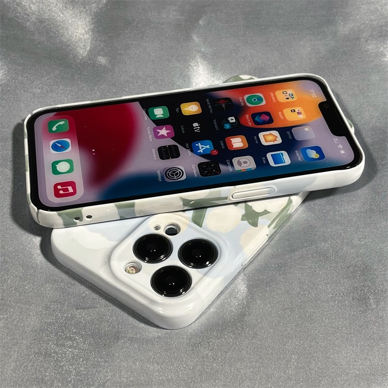 Ốp Điện Thoại Cứng Họa Tiết Thỏ Và Hoa Tulip Dễ Thương Cho iPhone14 / 1311 8x 12 / 7 / IN20