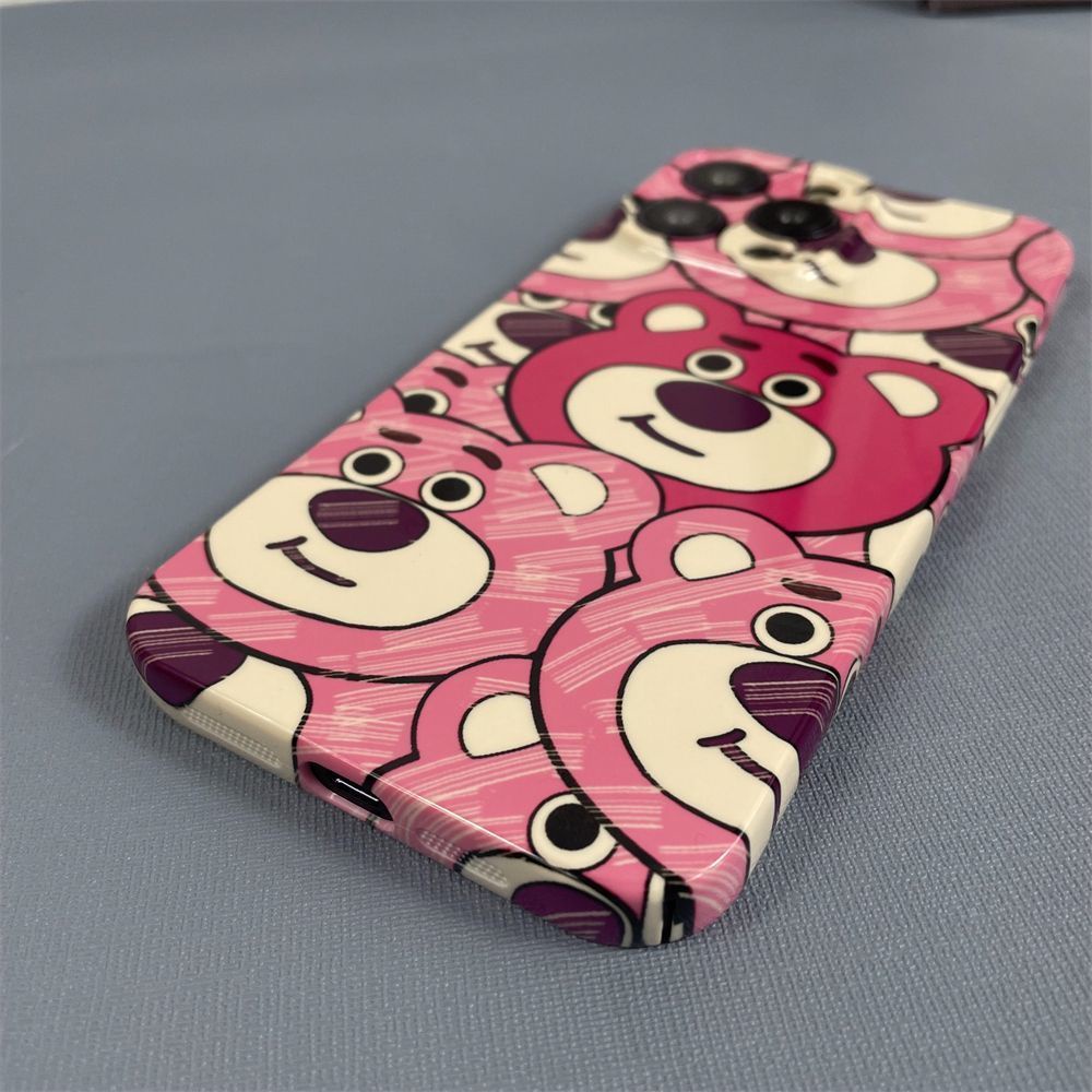 Ốp Điện Thoại Cứng Họa Tiết Gấu Và Dâu Tây Dễ Thương Cho Iphone xr14Pro11 13 12xsmax / 4ZTQ