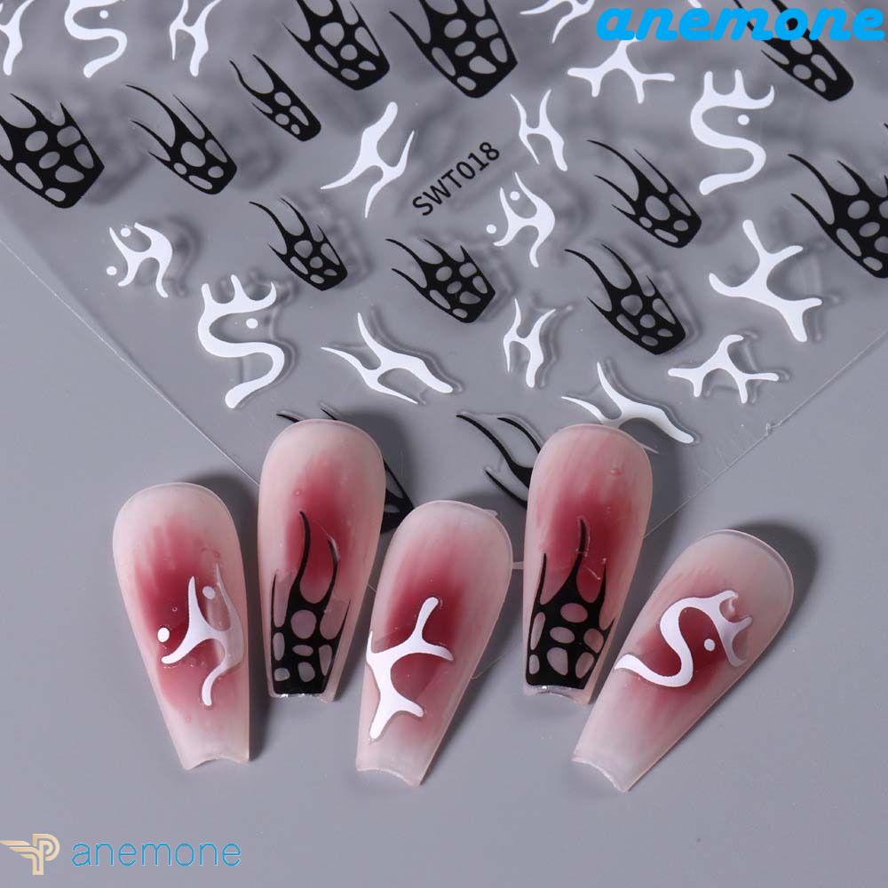Nhãn Dán Trang Trí Móng Tay Tự Dính Họa Tiết Ngọn Lửa Phong Cách Ins Thời Trang