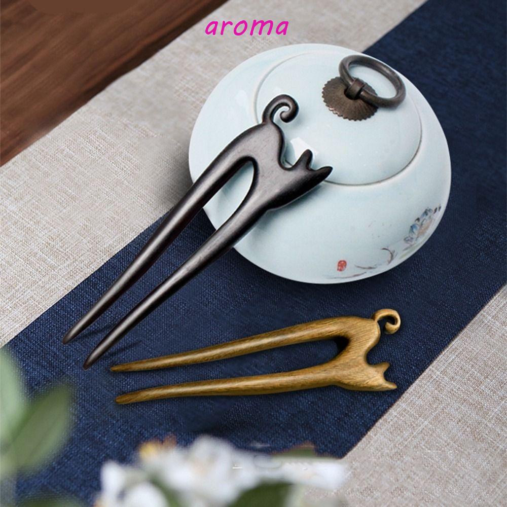 Trâm Cài Tóc Bằng Gỗ Họa Tiết Hoạt Hình Phong Cách Trung Hoa Cổ Điển Cho Nữ