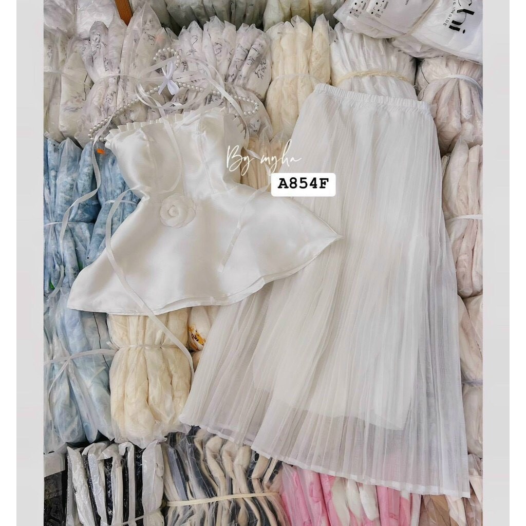 SET ÁO PEPLUM REN BÈO 2 DÂY CỔ TIM NGỰC + CHÂN VÁY XẾP LY VOAN MIDI