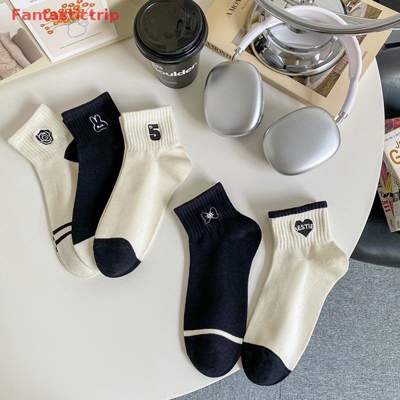 Vớ Cotton Thoáng Khí Thêu Họa Tiết Dễ Thương Thời Trang Xuân Hè 2023 Cho Nữ