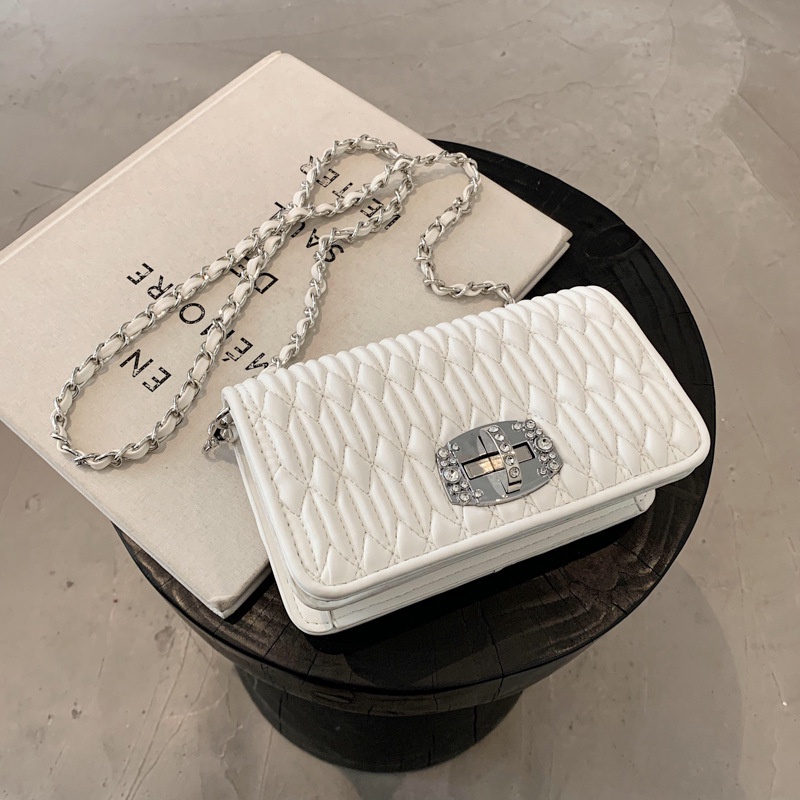 Túi Đeo Chéo Hình Vuông Nhỏ Thêu Họa Tiết Đính Đá Phối Dây Đeo Sợi Xích Thời Trang Phong