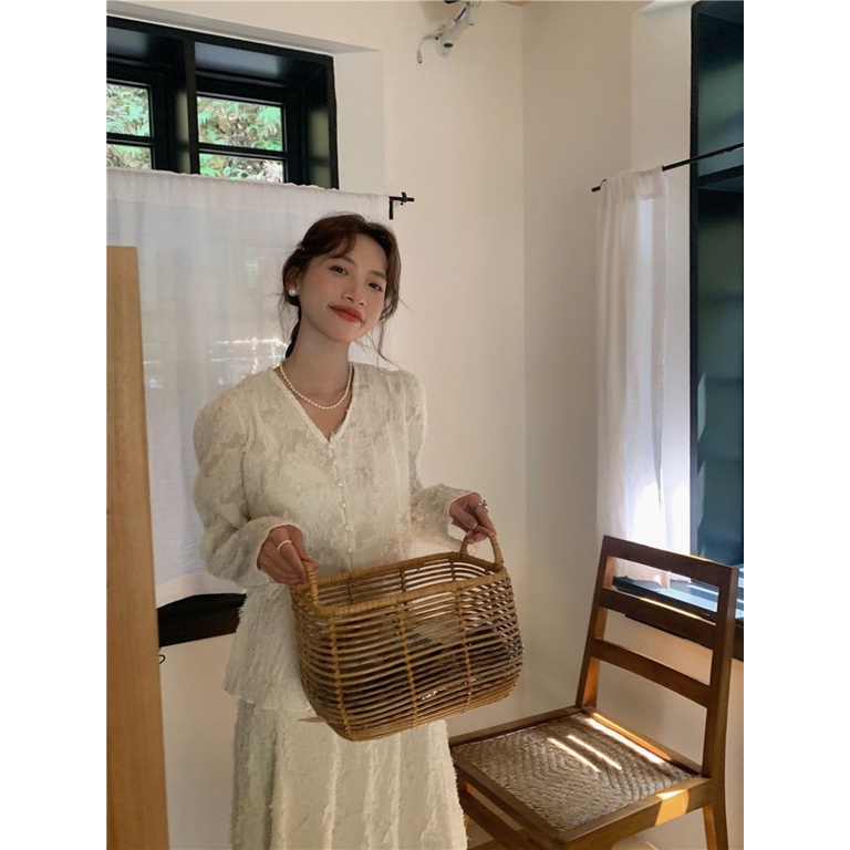 Bộ Áo Cardigan Dài Tay Cổ Chữ V Phối Ren + Chân Váy Dài Vừa Thời Trang Mùa Xuân 2023 Phong Cách Pháp Độc Đáo Cho Nữ