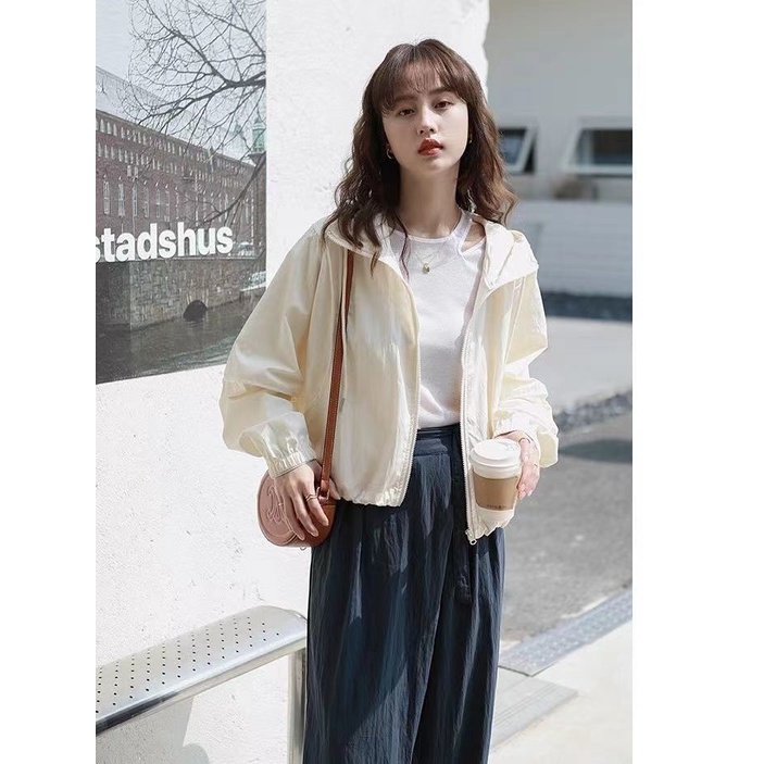 Áo Khoác Mỏng Có Mũ Trùm Đầu Thoáng Khí Phong Cách Mới Mùa Hè Cho Nữ