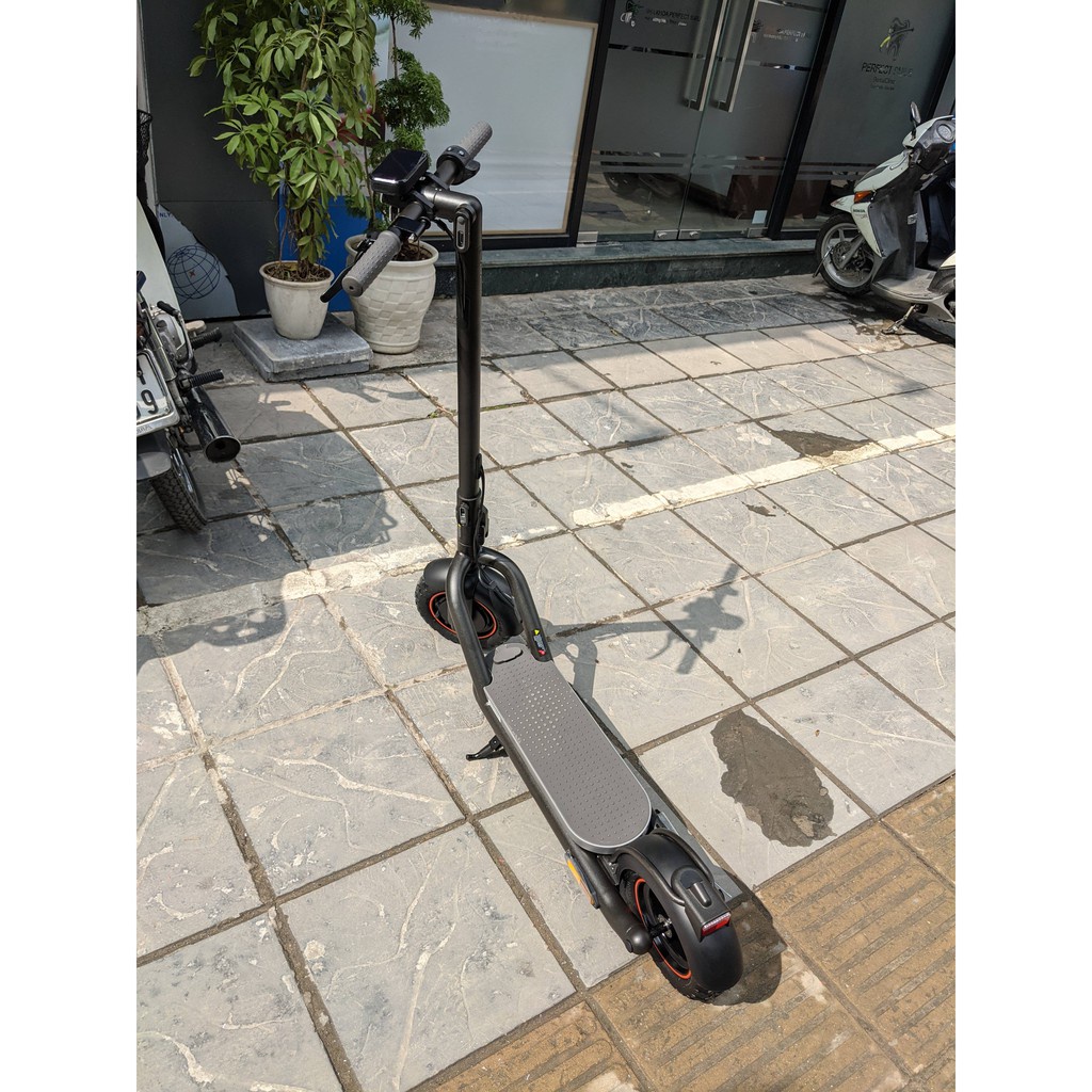 Xe Scooter Xiaomi NAVEE N65 Tốc Độ 25km/h