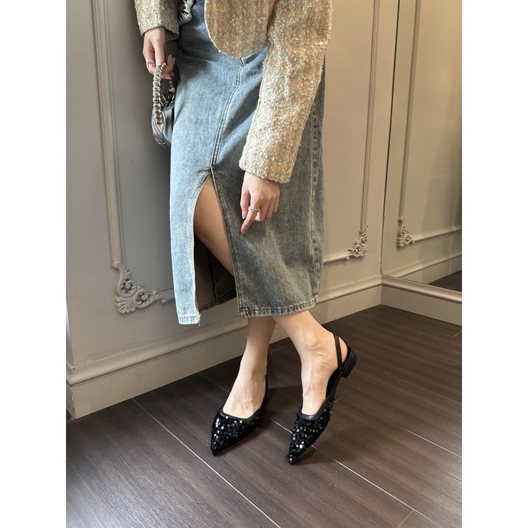 Dép Đế Thấp Mũi Nhọn Đính Kim Sa Thời Trang Mùa Hè 2023 Cho Nữ