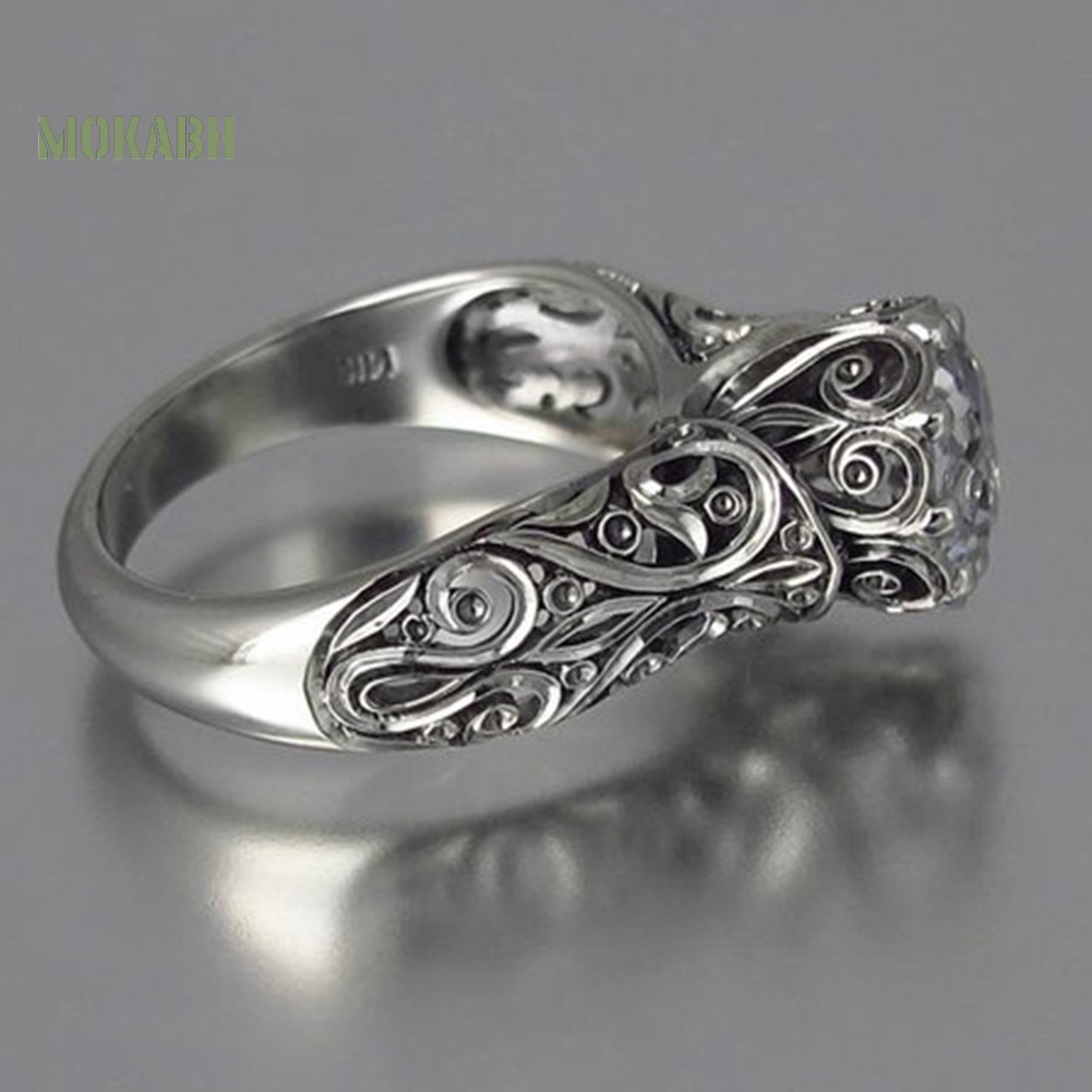 Nhẫn Đính Hôn Mặt Số 8 Khắc Họa Tiết Hoa Đính Đá Cổ Điển Cho Nữ