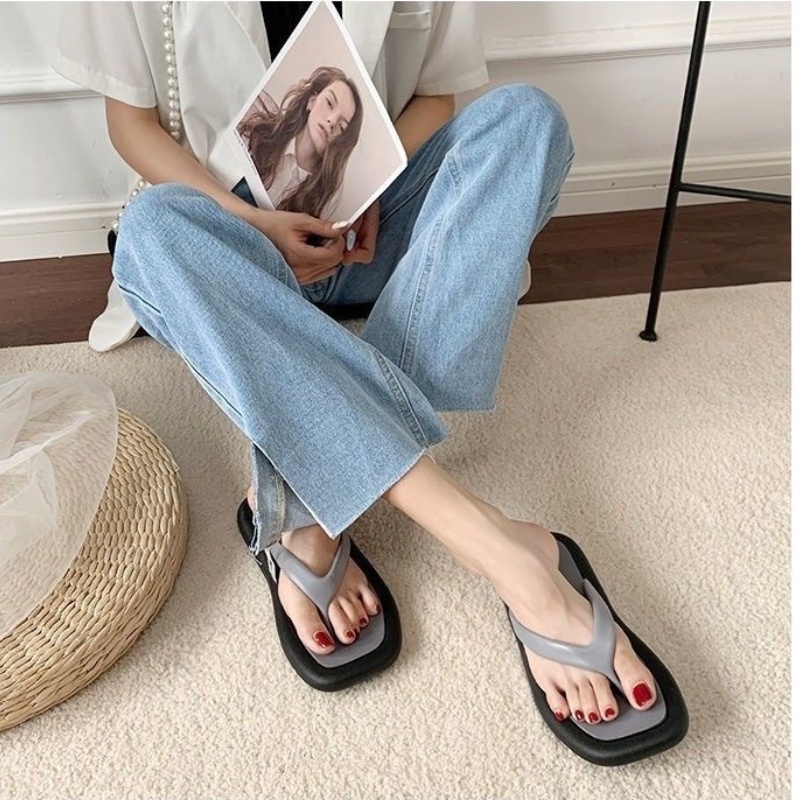 Dép Xỏ Ngón Đế Bằng Chống Trượt Thời Trang Mùa Hè Cho Nam Và Nữ Bên ngoài dép lê nữ mang giày bãi biển, giày xăng đan trong nhà, đế mềm chống trơn chữ Nhân,