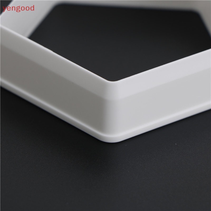 Bộ 4 Khuôn Cắt Bánh Hình Trái Bóng Độc Đáo