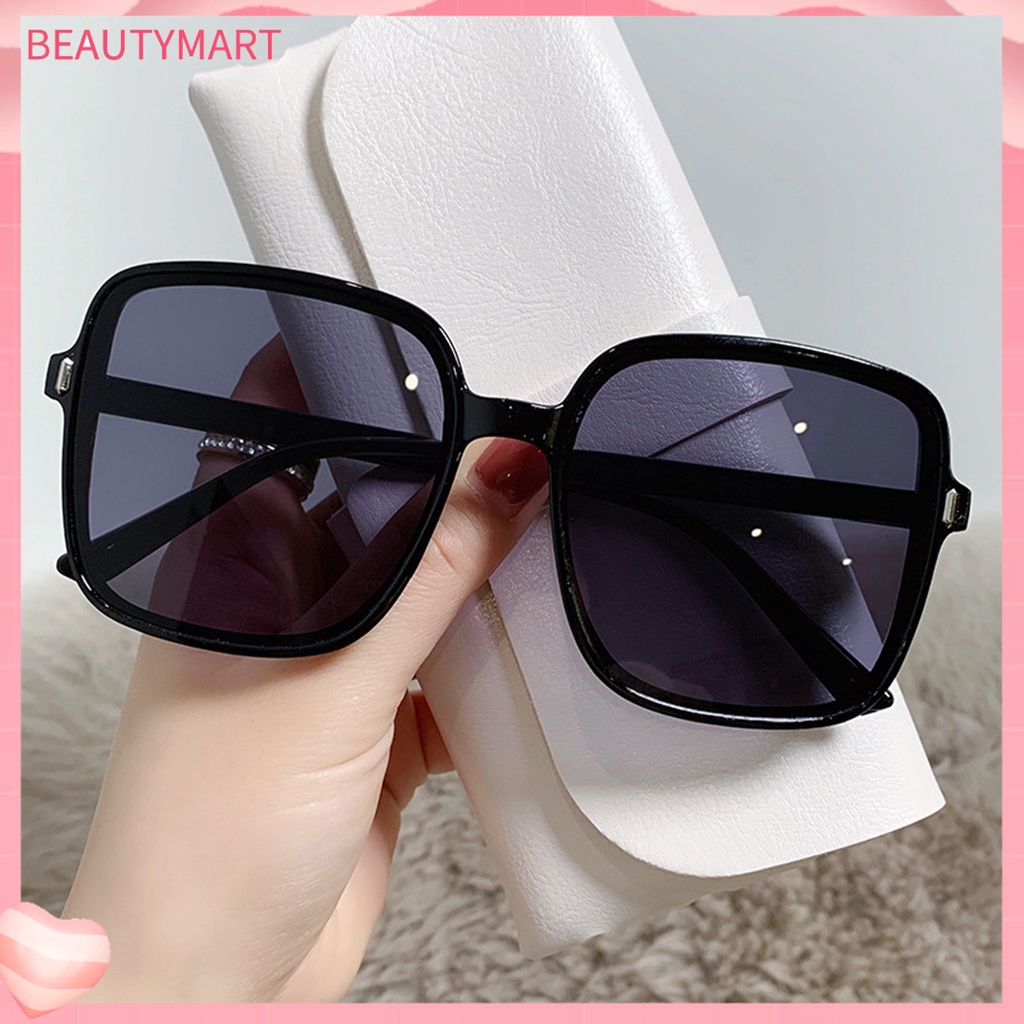 Kính Mát Gọng Vuông Lớn Siêu Nhẹ Chống Tia UV Trong Suốt Thời Trang Dễ Phối Đồ