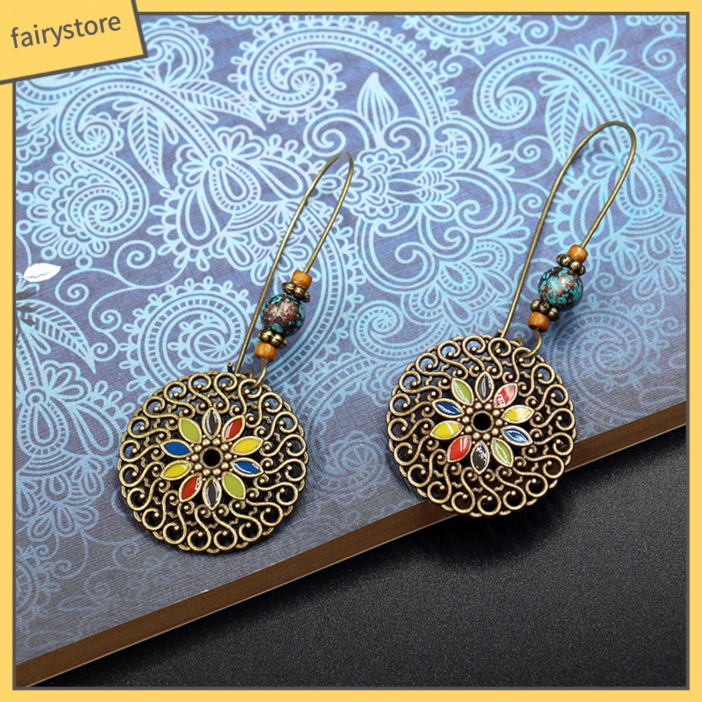 Bông Tai Dáng Dài Mặt Tròn Khắc Họa Tiết Hoa Phong Cách Cổ Điển Thời Trang