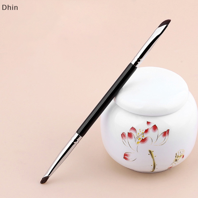 Cọ Trang Điểm Chân Mày Thiết Kế Hai Đầu Tiện Dụng