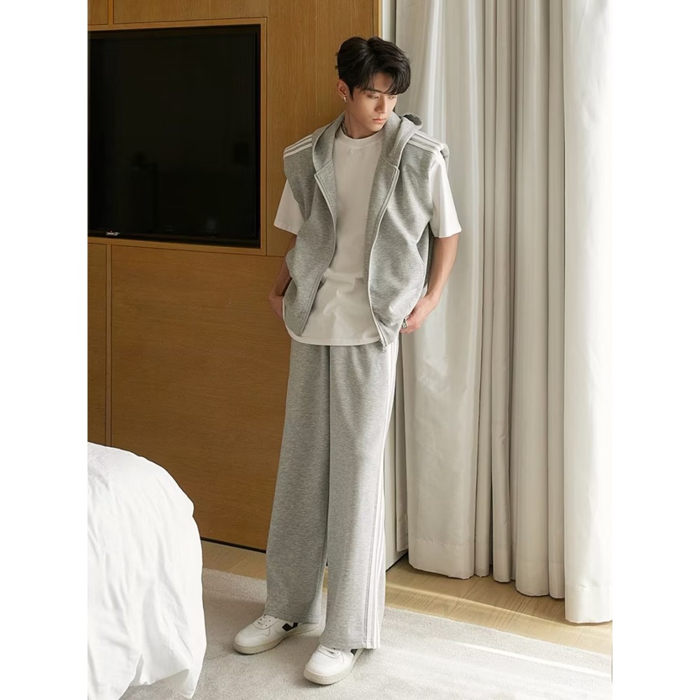 Set Đồ Thể Thao Form Rộng Họa Tiết Kẻ Sọc Thời Trang Mùa Xuân Cho Nam