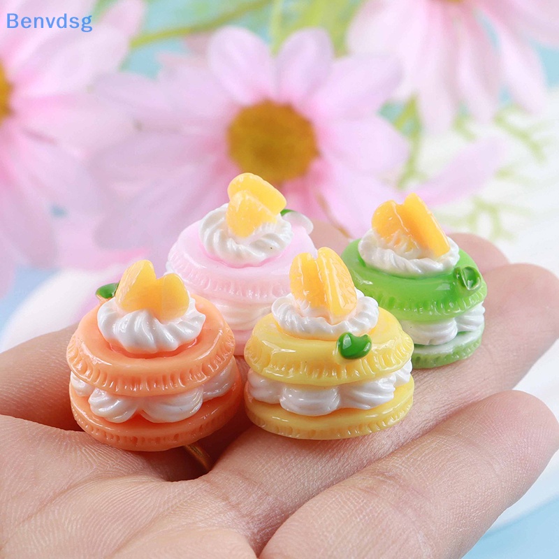 Bộ 5 Bánh Kem Mini Bằng Nhựa Resin Dùng Trang Trí Nhà Búp Bê