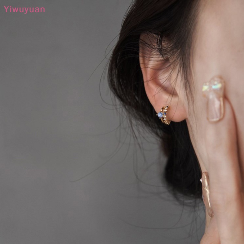 < Yiwuyuan > Khuyên Tai Đính Đá Mắt Mèo Zircon Ngọc Trai Thời Trang Hàn Quốc Ngọt Ngào Cho Nữ