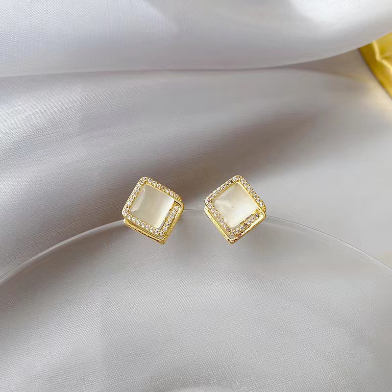 Bông Tai Mạ Bạc 925 Đính Đá Thời Trang Nữ Tính