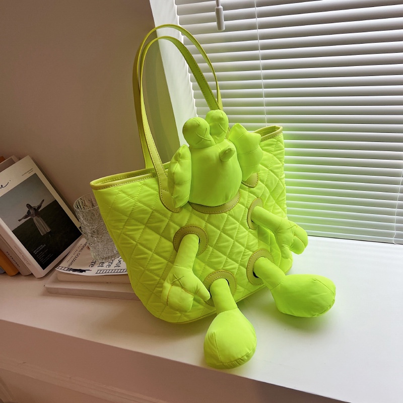 Túi Tote Đeo Vai Cỡ Lớn Hình Búp Bê Quái Vật Nhỏ Thời Trang 2023