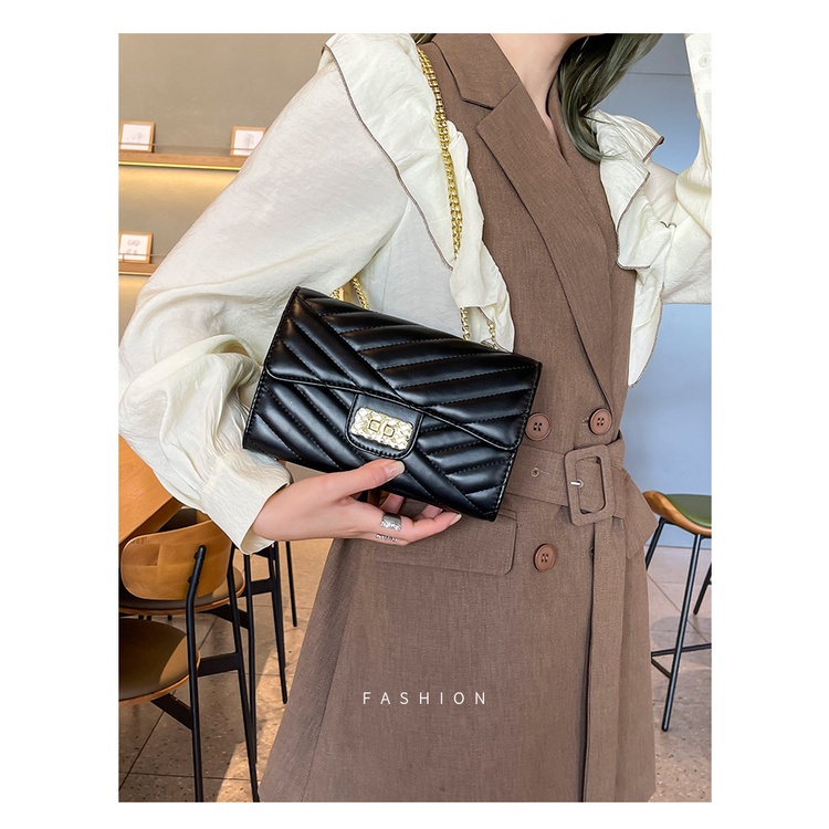 Túi Đeo Chéo Đựng Điện Thoại Họa Tiết Thêu Thời Trang Sành Điệu Cho Nữ